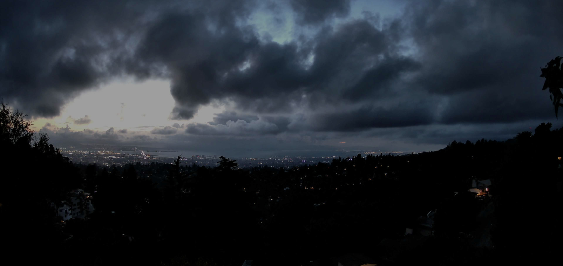 Sunset sky captured on 1 September 2026