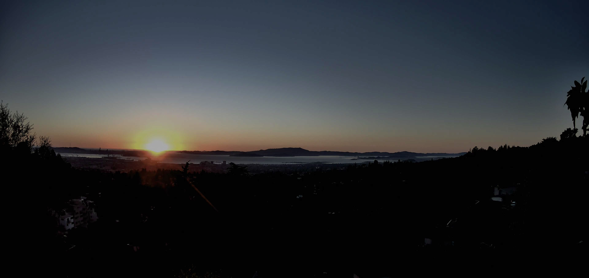 Sunset sky captured on 6 October 2026